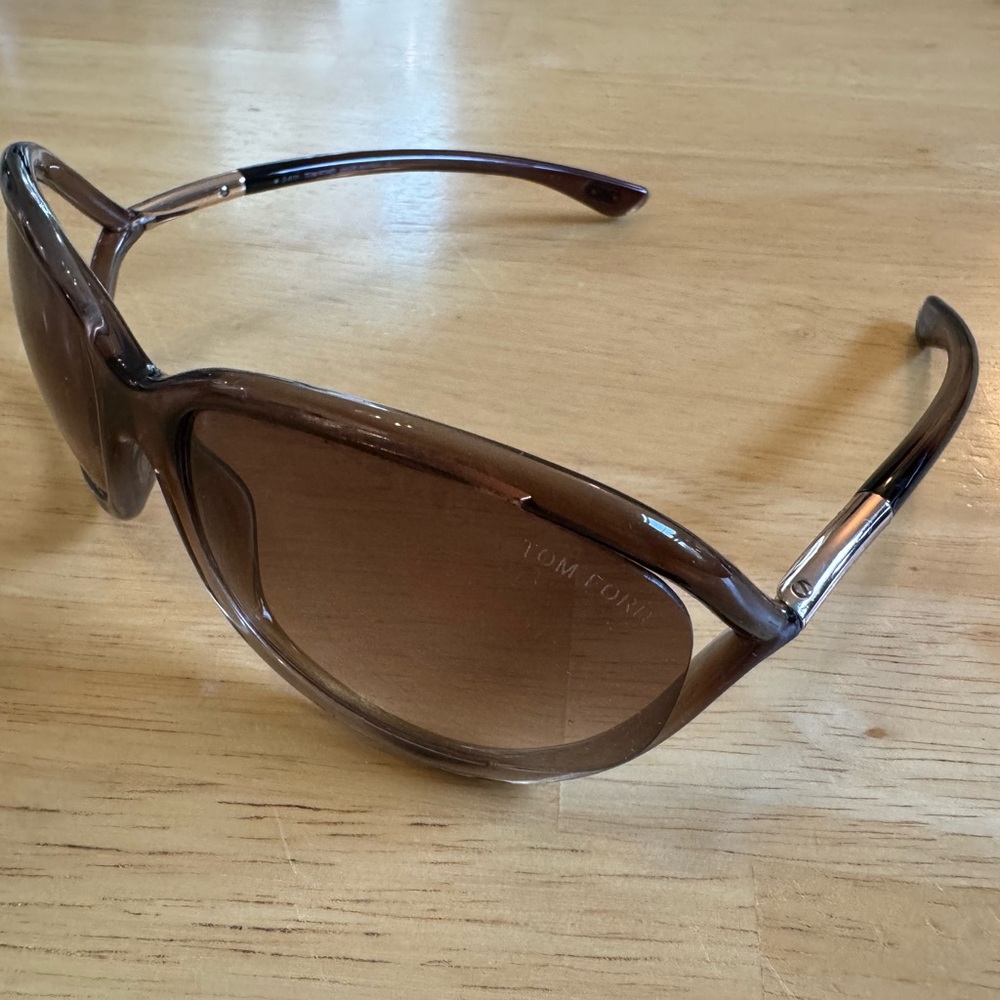 Tom Ford “Jennifer” Dark Brown Sunglasses - Picture 3 of 4